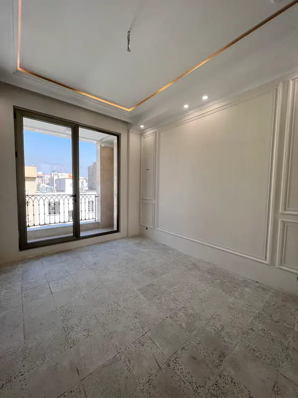 image ظفر نوساز مدرن ۱۰۵متر رو به افتاب پنجره قدی 4