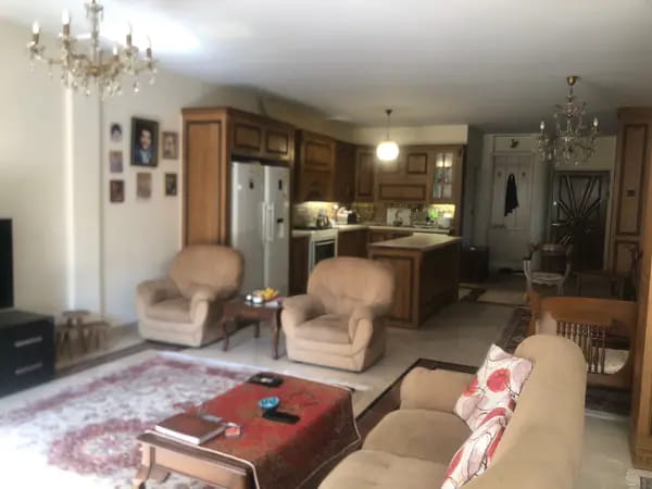 image ظفر ۱۳۵متر۲خوابه/کم واحد/آفتابگیر خطی/خوش نقشه 2